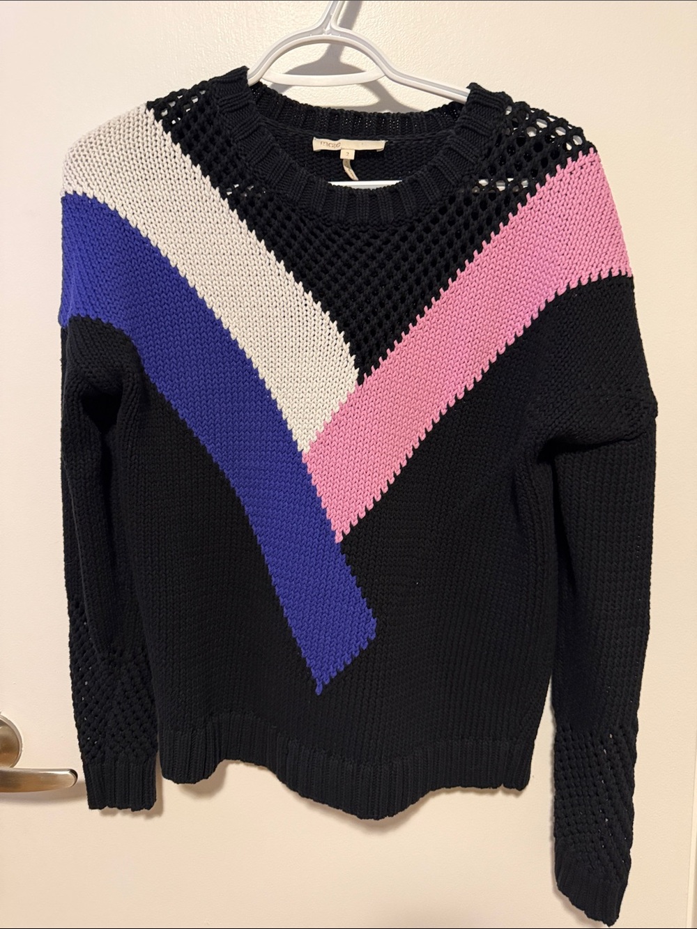 Maje Women’s Black Knit Sweater with Pink, Blue & Cream Chevron. Sz EU2.